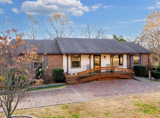 489 Page Dr, Mount Juliet, TN 37122