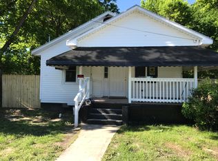 203 Charlotte Ave, Suffolk, VA 23434