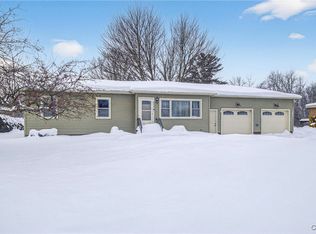 8635 Willow Dr, Rome, NY 13440