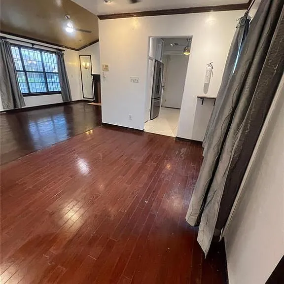 1808 N Broadway St — Photo 4