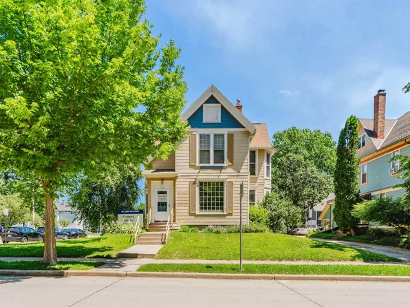 620 Elmwood Ave, Oshkosh, WI 54901