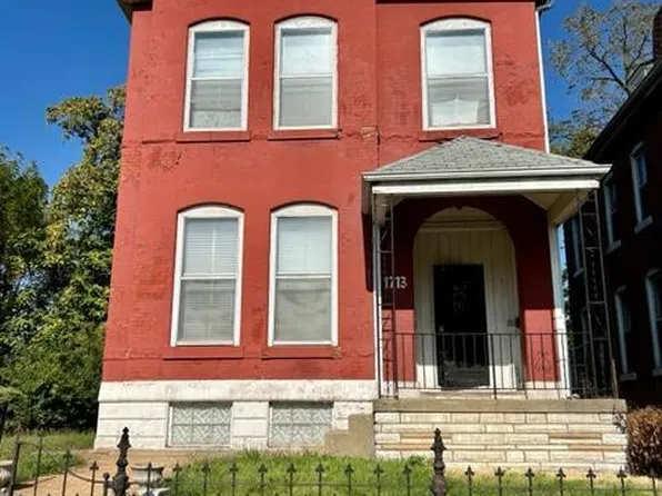 1713 Cora Ave, Saint Louis, MO 63113