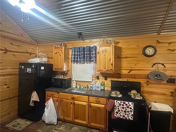 5th image of 4444 County Road 343
