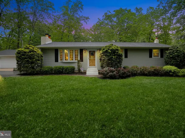 18 Germain Rd, Tabernacle, NJ 08088