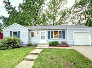 3402 N McCoy St, Independence, MO 64050