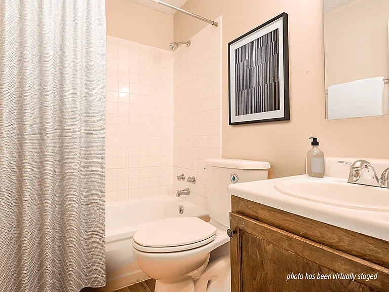 Bathroom with Tub