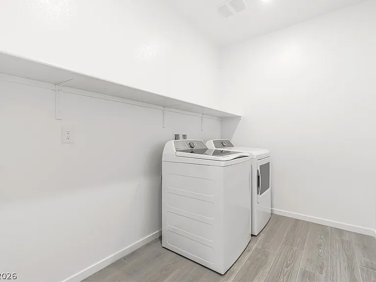 9927 Kimura Hills Ave — Photo 20