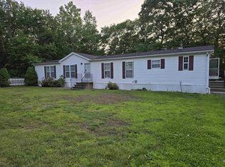 21-3 Georges Ln, Fremont, NH 03044