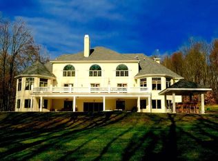 51 Tyler Ct, Mahopac, NY 10541
