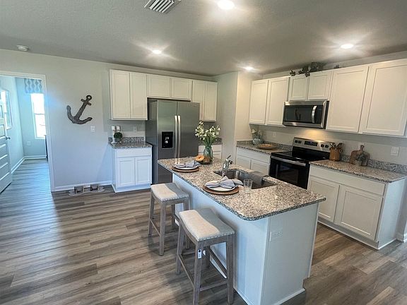 5th image of 8668 Summer Bay Ln