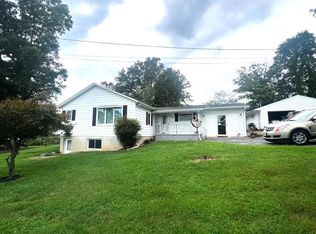 4248 Parr Rd, Salem, VA 24153