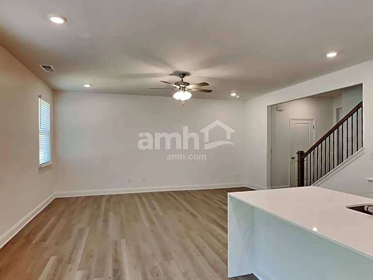 669 Summit View Ln — Photo 7