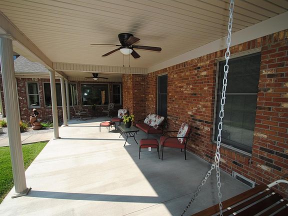5th image of 102 Bradburn Ct