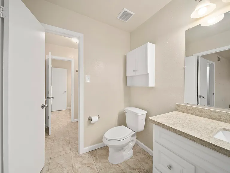 515 Tallowood Rd #60 — Photo 6