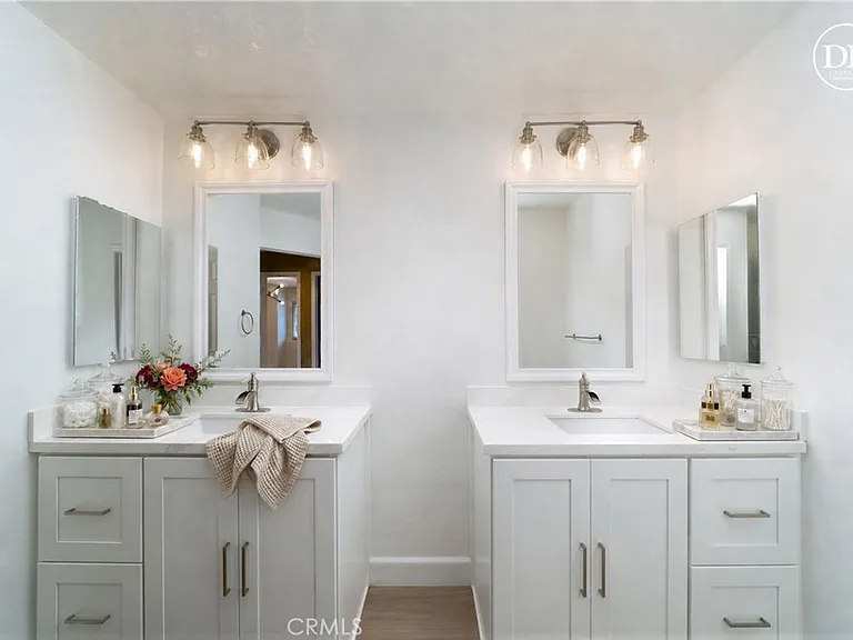 24411 Rue De Monet — Photo 15