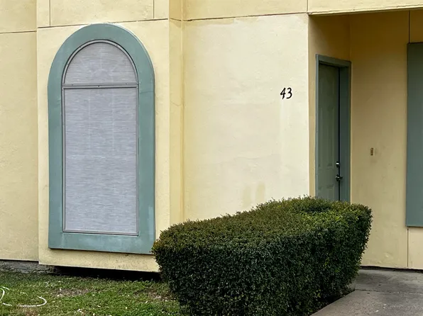 1000 Ranchway Dr APT 43, Laredo, TX 78045