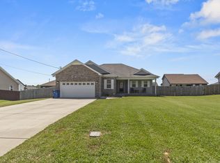 92 Ridge St, Manchester, TN 37355