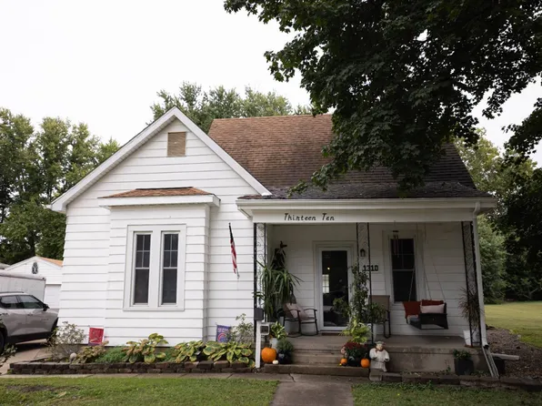1310 S Clay Ave, Jacksonville, IL 62650