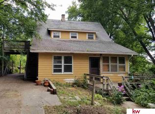 3132 Willit St, Omaha, NE 68112