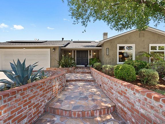 4th image of 5864 Antigua Dr