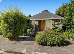 8115 SW 10th Ave, Portland, OR 97219