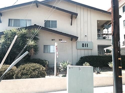 2nd image of 811 Austin Ave APT 4