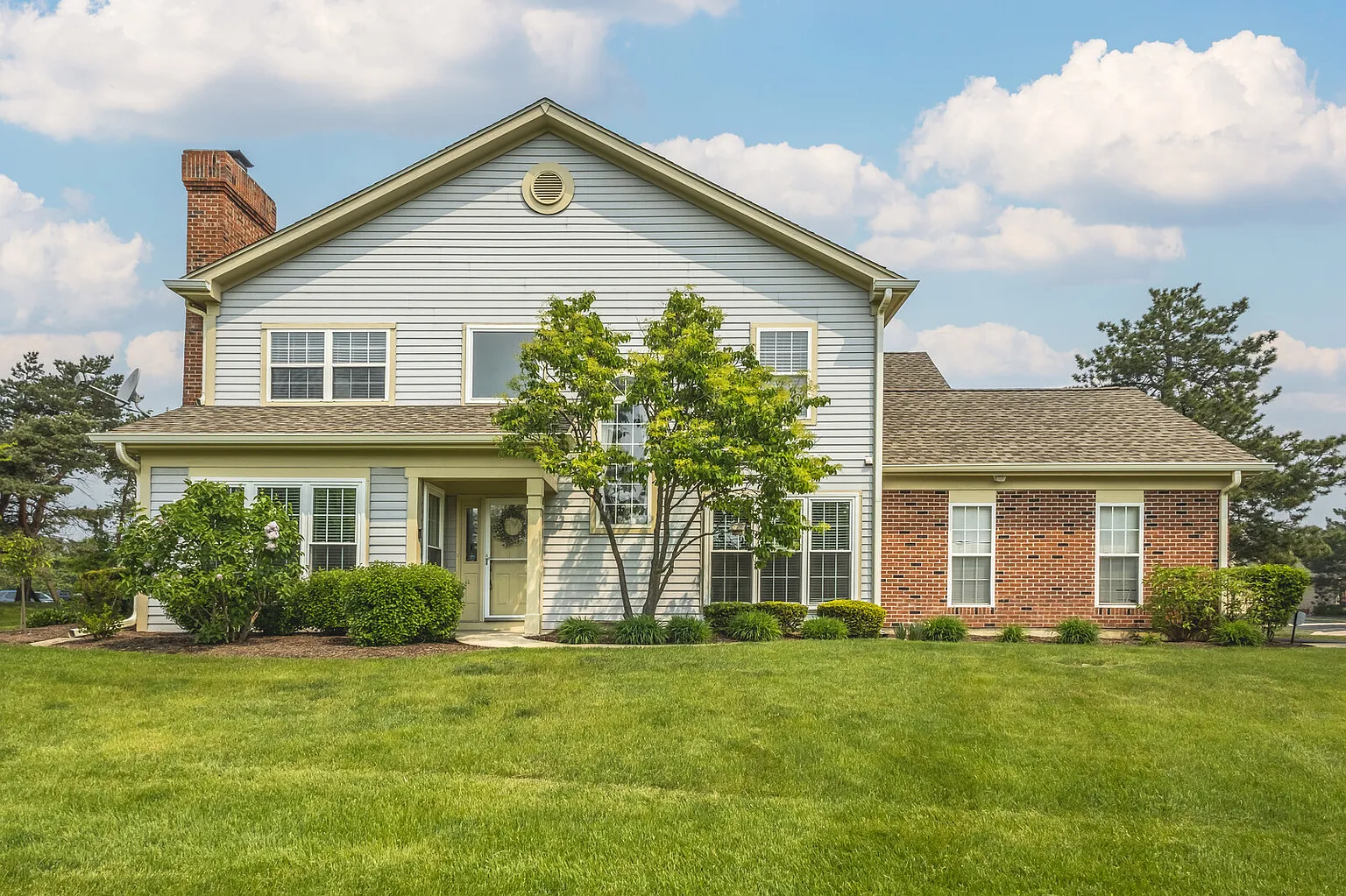 36102 N Springbrook Ln photo 1