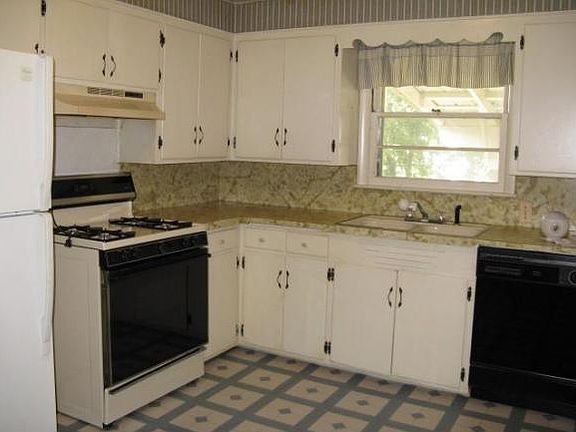 5th image of 707 S 13th St
