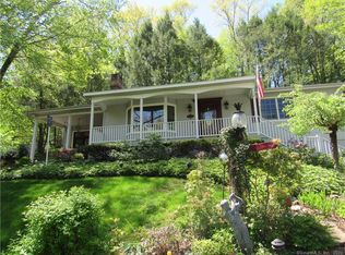 636 River Rd, Meriden, CT 06451