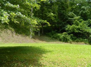 454 Newsome Br, Virgie, KY 41572