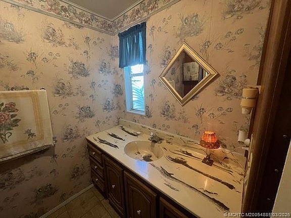 5th image of 2555 Pga Blvd #84