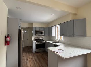 225 E Northfield Rd #2, Livingston, NJ 07039