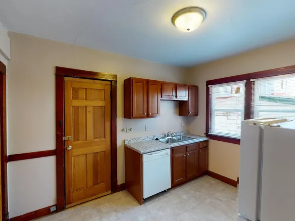 1107 E Gorham St #2, Madison, WI 53703