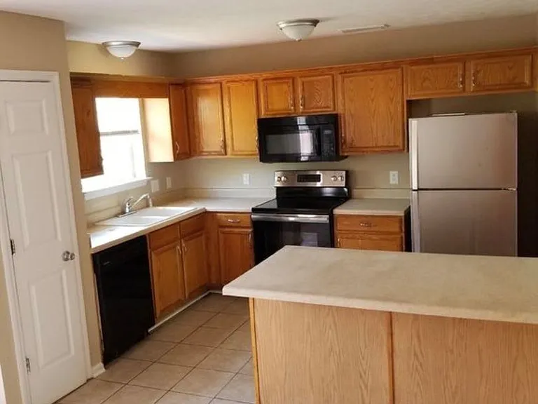 741 Judge Mason Way — Photo 10