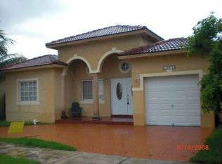 15875 SW 54th Ter, Miami, FL 33185