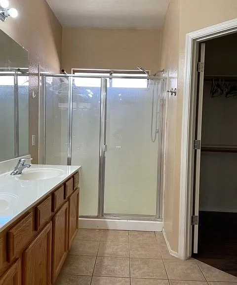 8850 W Hilton Ave — Photo 4