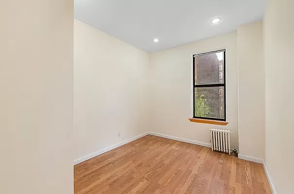 Rented by REAL New York | media 16