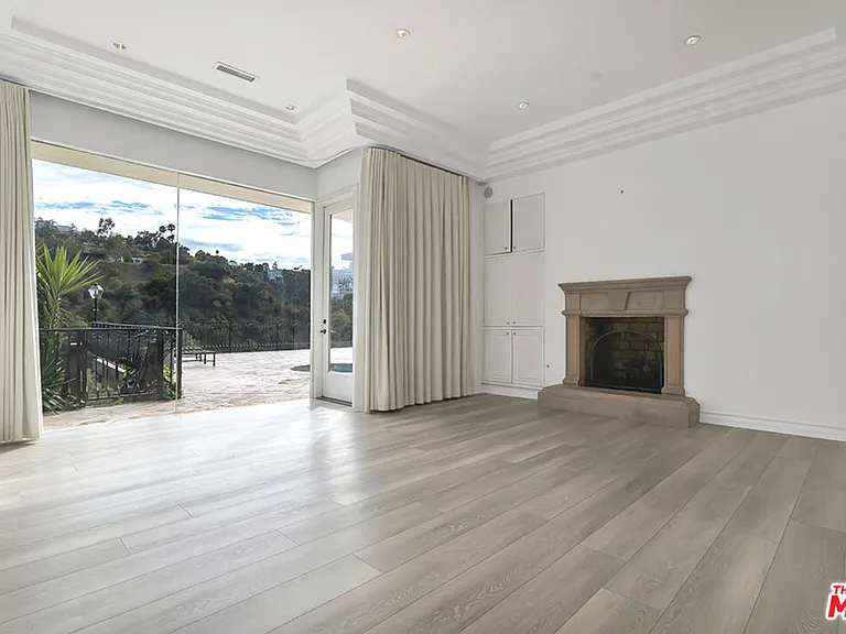 10557 Rocca Pl — Photo 24