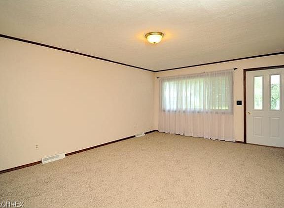 4th image of 770 Pasadena Ave