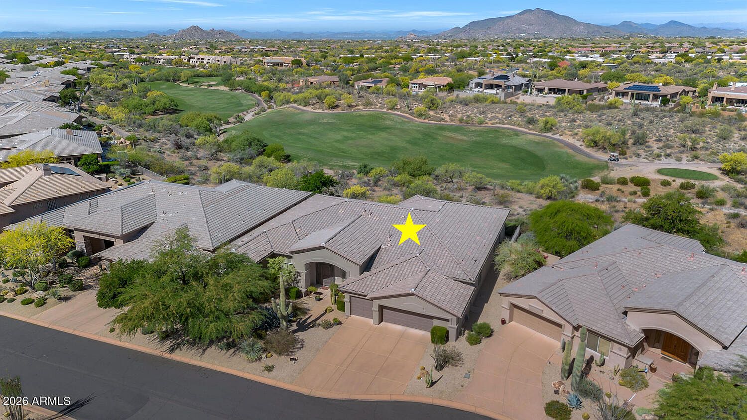9860 E Roadrunner Drive