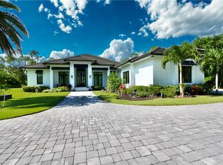 6688 Hunters RD, NAPLES, FL 34109