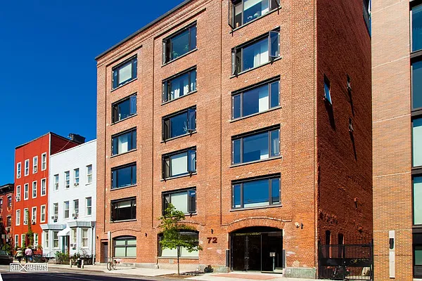 Sold by Citi Habitats | media 8