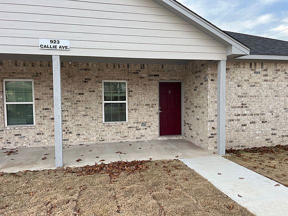 2nd image of 923 N Callie Ave #2