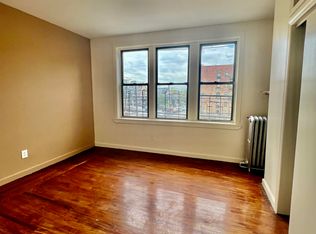 352 Bergen Ave #2, Jersey City, NJ 07304