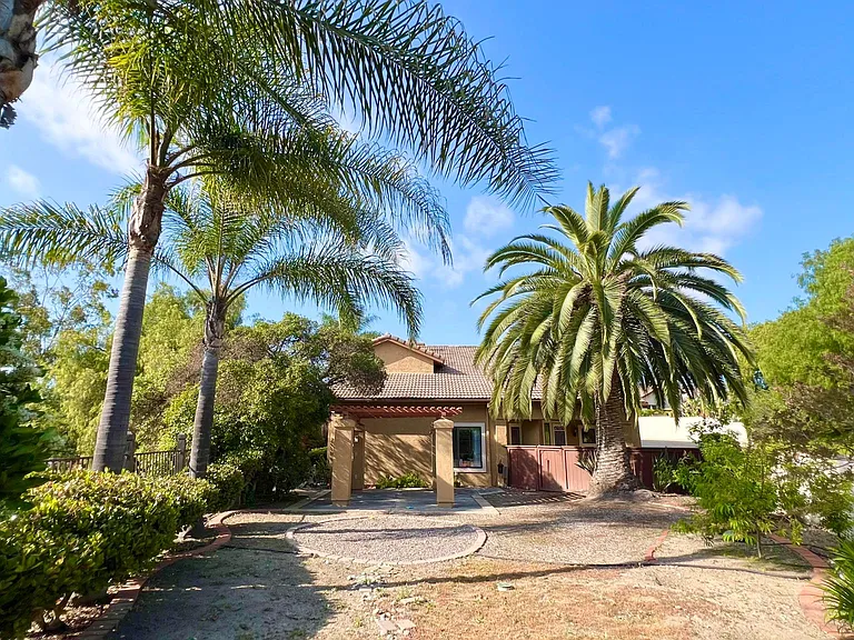 8500 Paseo Ladera — Photo 1