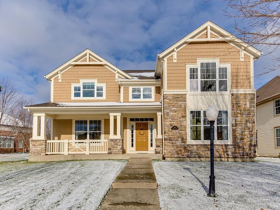 1st image of 310 E Connors Trl