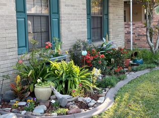 745 Hickory St, Gretna, LA 70056