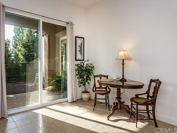 5th image of 1726 Louise Ln