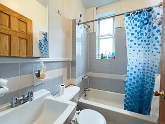 Rented by Denise Rosenblum, LREB