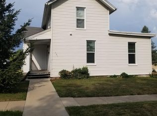 721 N B Ave, Washington, IA 52353